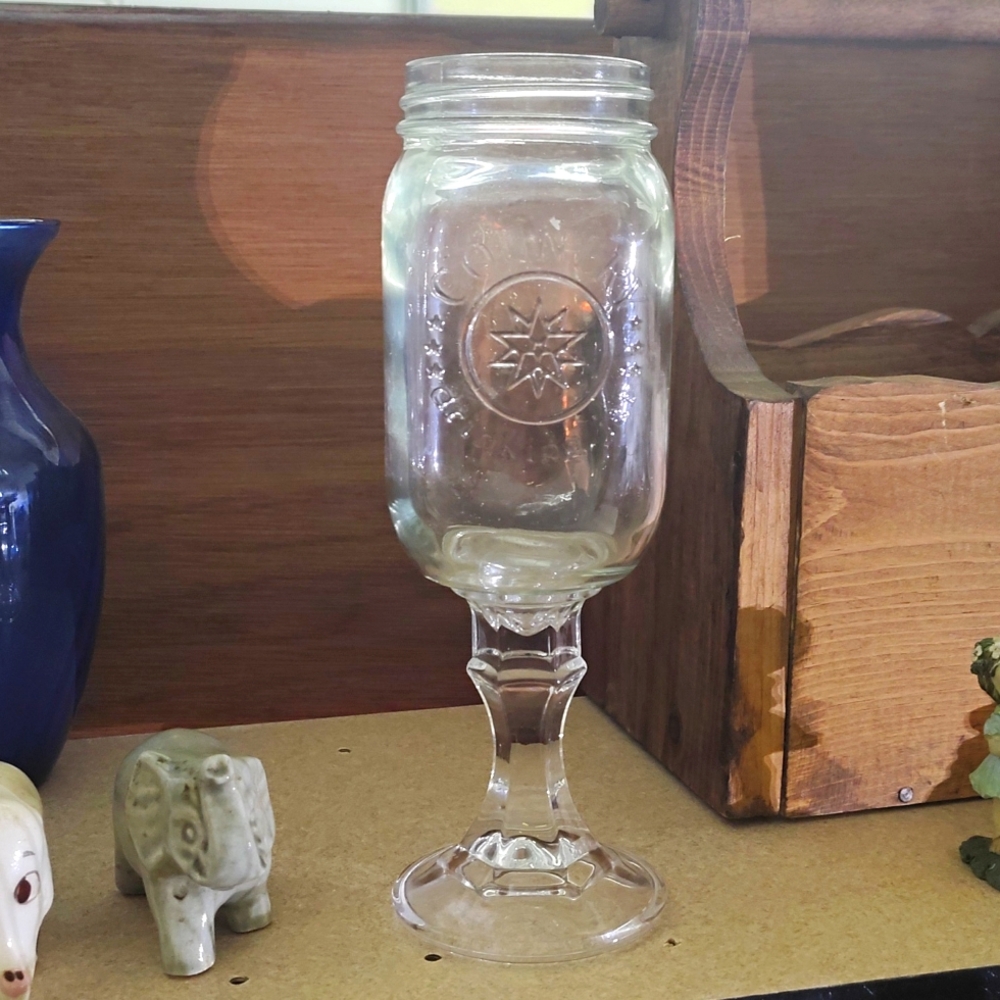 Country drinking jar